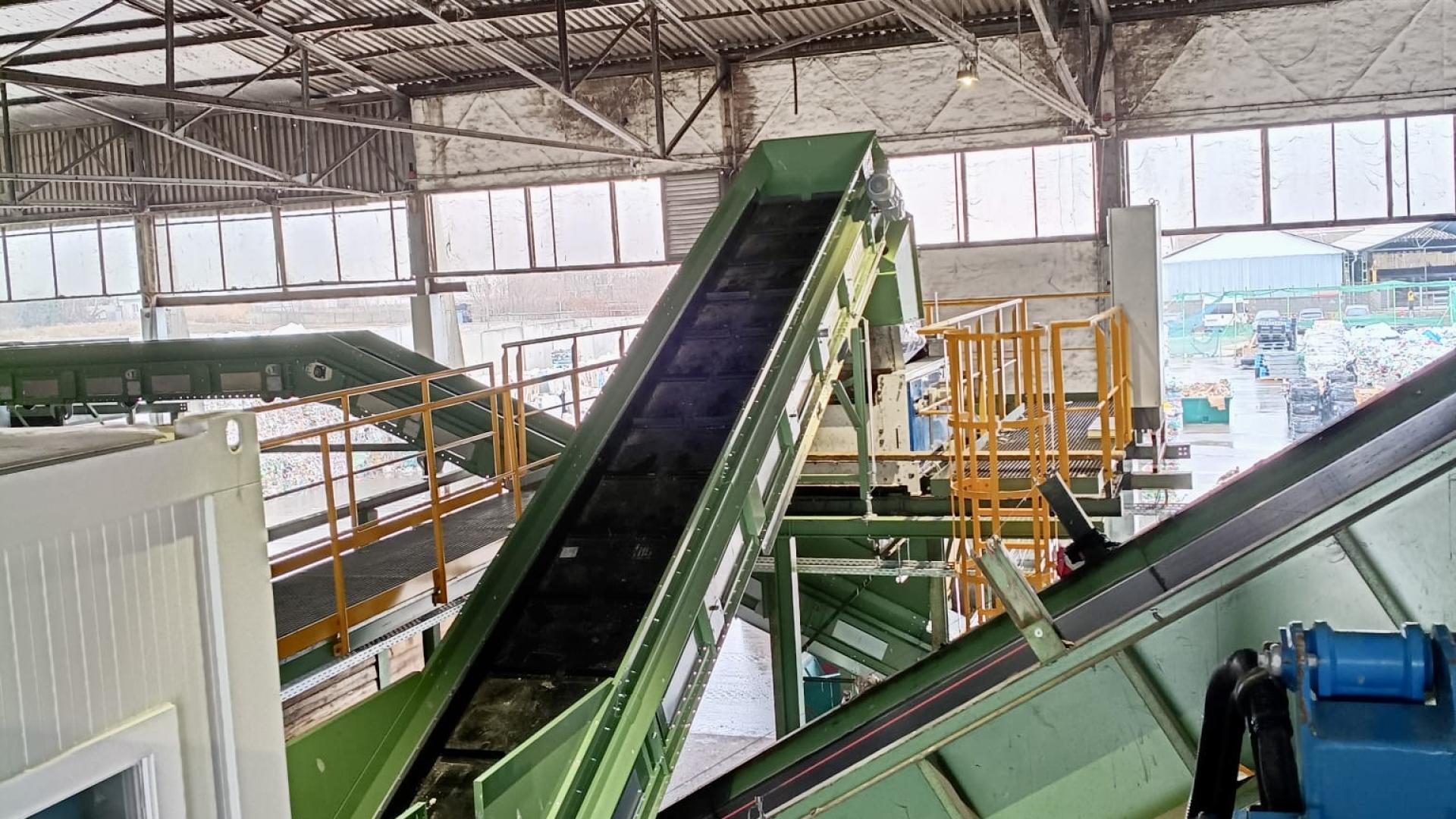 Hamburger Recycling Hungary