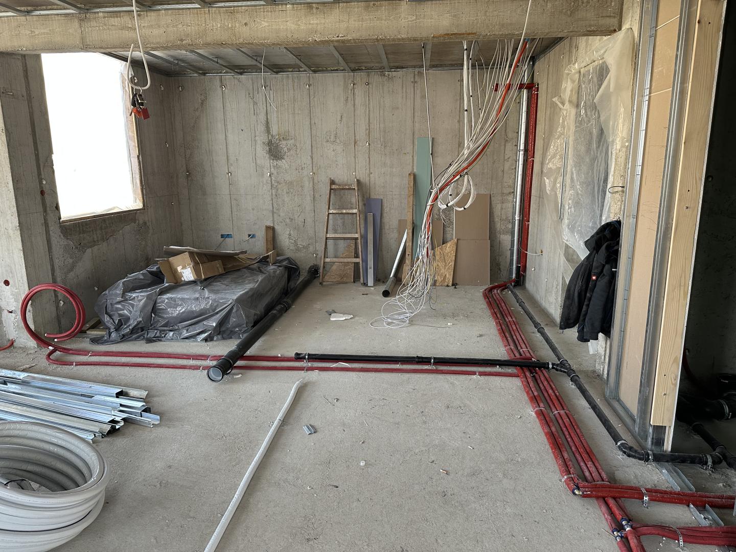 STAMBENA GRAĐEVINA / ZAGREB