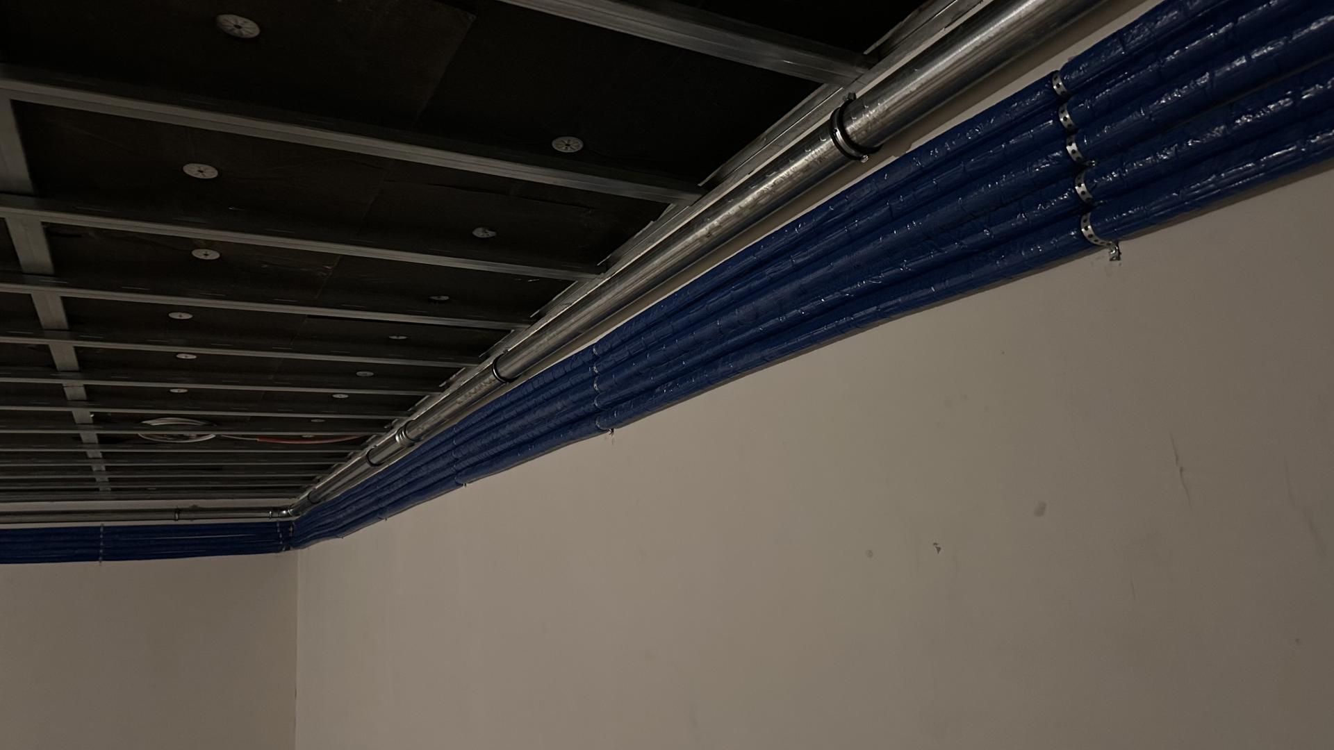 STAMBENA GRAĐEVINA / ZAGREB