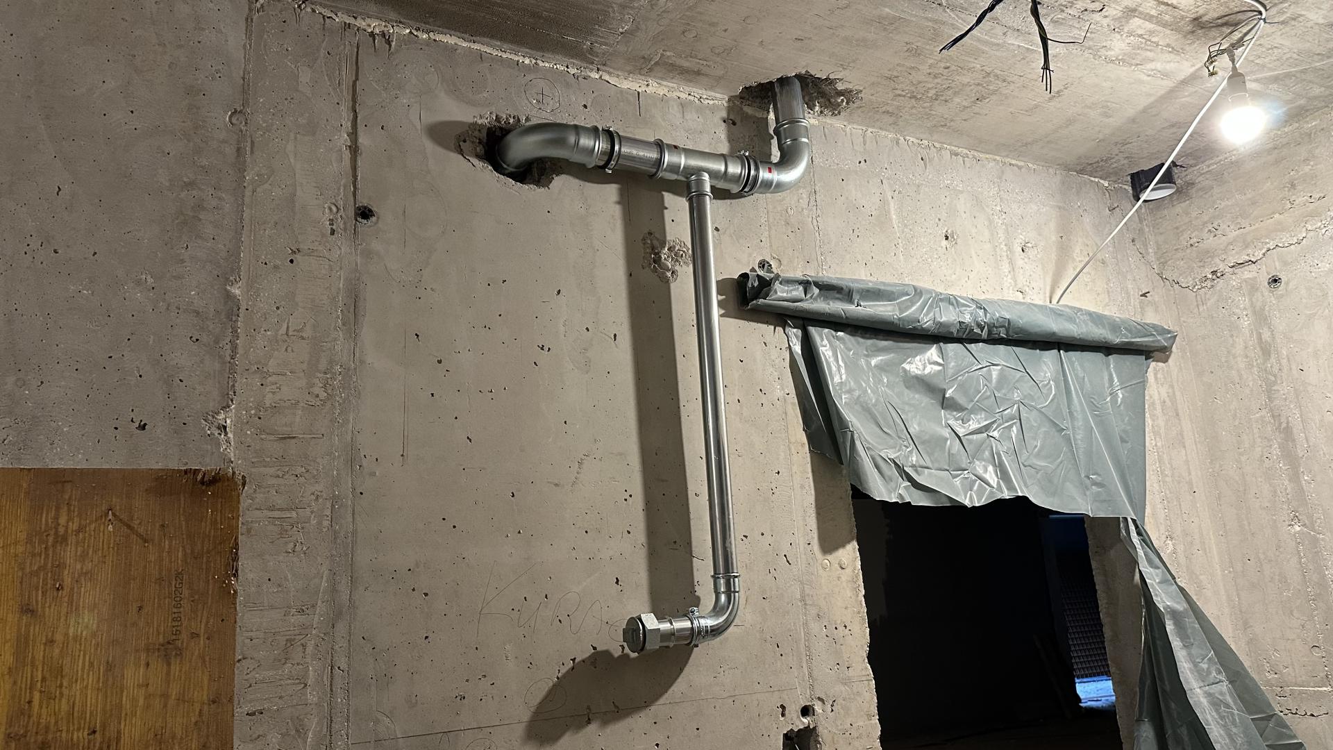 STAMBENA GRAĐEVINA / ZAGREB